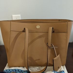 Tory Burch Robinson Small Tote Cardamom & Navy
